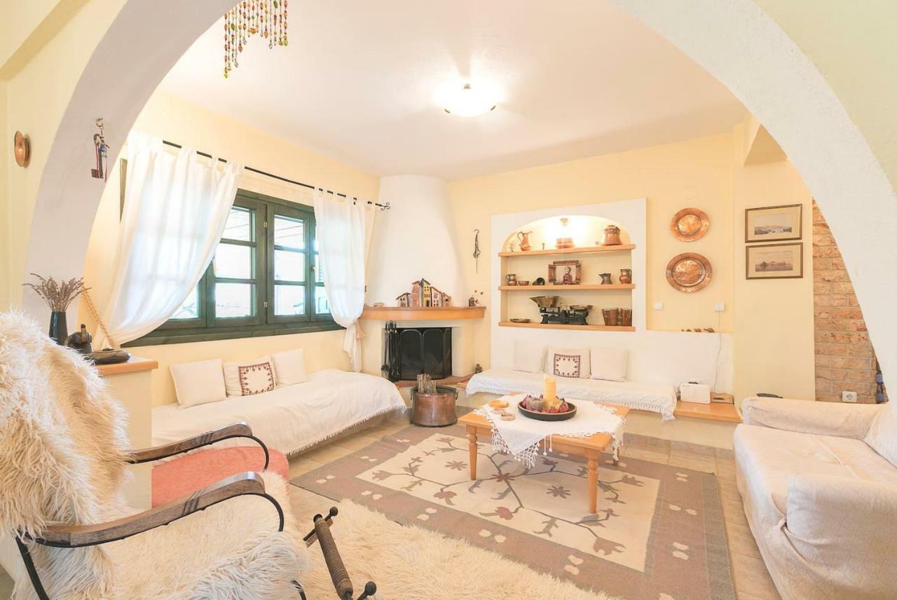 Sandy Feet Retreat, Vourvourou #Feelslikehome 외부 사진